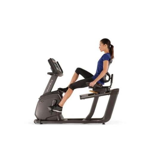 Matrix R30 XR Recumbent Bike - Image 3